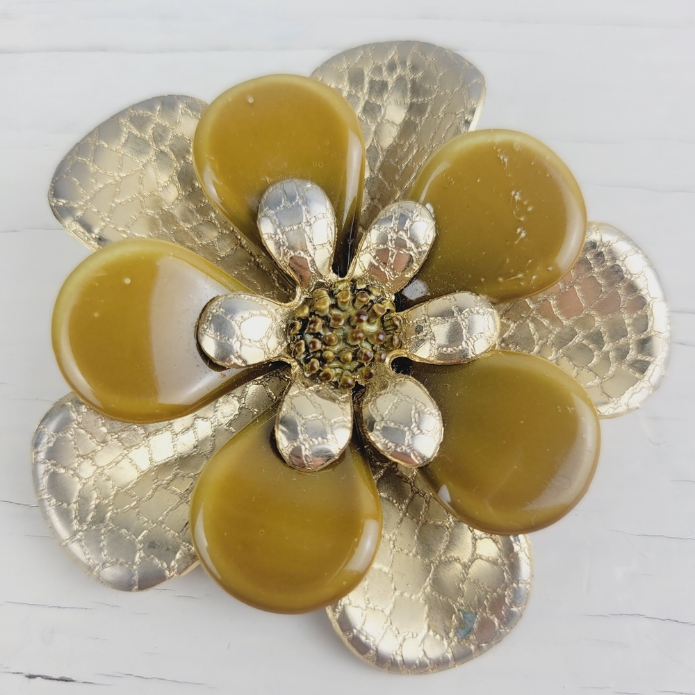 Golden Wild Flower Brooch Vintage Textured Enamel
